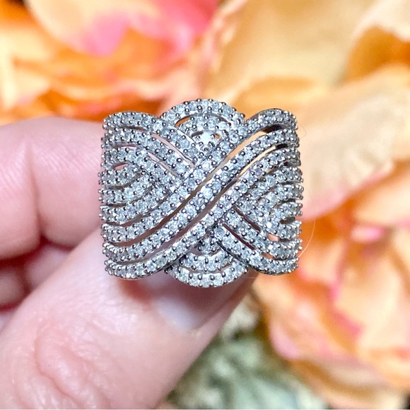 Genuine 1 Carat Diamond Cocktail Ring ~ Baguette Diamond Cluster Swirl Band - Picture 14 of 15